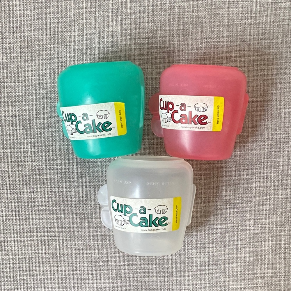 Cup-a-Cake individual cupcake holder